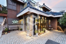 부산 수영구 이탈리안 레스토랑 외부 디스플레이 ORA | 집 스타일, 디스플레이