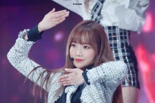 181128 AAA 아시아아티스트어워즈 @ 인천 남동체육관  조명 속 유리를 살리고 싶어 ......  #조유리 #아이즈원 #JoYuri #IZONE #12시의와... 