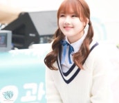 Imagen de 반점 홍콩 en 여자친구 | Rapero
