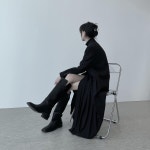 433 次赞、 2 条评论 - 므넴 (@mnem__official) 在 Instagram 发布：“플리츠 디테일 🖤” in 2021 | Fashion, Style, Stylish