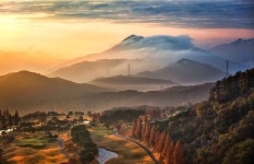 On the morning of the golf course - 비젼힐스 cc가 보이는 백봉산 풍경..