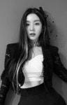 IRENE에 있는 renebaebae님의 핀 | 패션, 레드벨벳 아이린, 여성 패션