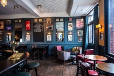 RESTAURANT REVIEW: THE LATCHMERE, BATTERSEA | Pub interior design, Pub interior, Pub decor