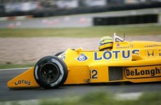 f1 Ayrton Senna en Gran Bretaña 1987 | Ayrton senna, Classic racing cars, Ayrton