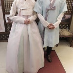 . . 너무나도 예쁘셨던 신부, 신랑님💕 . . #선이고운우리옷  비단빔 . . . | Modern hanbok, Hanbok, Traditional outfits