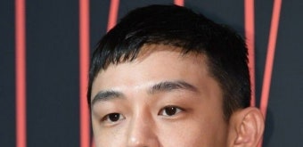경찰 유아인, 반드시 소환 조사…계속 거부하면 체포 고려 - 2023 | 경찰, 조사, 자선