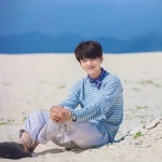 suga에 있는 Abigail님의 핀 | 민요, 사랑, 방탄소년단