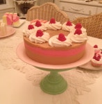 Chocolate raspberry mousse soap cake made by Lynn Schall | 비누