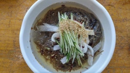 「강원도 삼척」부일막국수 | Asparagus, Vegetables, Food