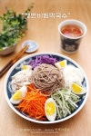 입맛잃은 낭군을 위한 특별요리! 쟁반비빔막국수– 레시피 | 요리, 음식 요리법, 식품 아이디어