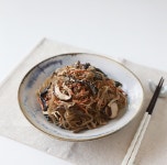 Farmers Care Square Glass Noodle 농부생각_ 골드네모난당면 in 2021 | Korean sweet potato, Food, Glass noodles