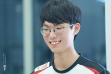 RT @kt_WaterMelon: [HQ] 180802 상암 에스플렉스센터 vsJAG #KTRolster #Ucal 😄😄 https://t.co/09AyReTEuP https://t.co... 