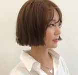 가을 성큼 다가온 요즘 분위기 변신하기 딱 좋은 ‘시크+도도’ 태슬컷 - 인사이트 | 헤어 트렌드, 짧은머리 헤어컷, 단발머리 헤어스타일