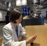 Pin by www.L0V3TT.com on 슬기로운 의사생활 ++ | Medical careers, Chae song hwa outfits, Korean actresses