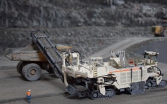 건설 중장비에 있는 Say Hi님의 핀 | 건설