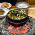 Instagram의 맛두더지_맛과연애M&A가학자님: “#양평동 #또순이네 . . 직접 담가 버리는 이런 된장 점심 6000냥의 극가슴비에 된장찌개... 