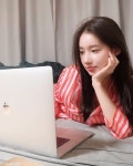 해피패피 미유(HAPPYPAPPY ME.U) | 나가기 싫어짐🥶 같이 커플로 입짜 . ⠀ #최상의행복감 #프리미엄라운지웨어 #해피스트니스 #happiestness” | Girl photos, Dj, I.n