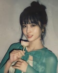 TWICE MOMO (모모) on Instagram: “SHES TOO PERFECT FOR THAI... 🥰 — #TWICE #트와이스 #MOMO #모모” | Momo, Hirai momo... 