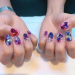 Bowen on Instagram: “I love me some blinging nails~~ @sunnysunkuku thanks for always hooking me up~~ #nailart #네일아트 #네일”