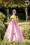 Korean traditional clothes.(한복) #hanbok #한복 #베틀한복 # | 전통 드레스, 한국 스타일, 신부