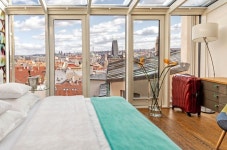 눈 내리면 더 예쁜 프라하 여행❄ 로맨틱한 추천 숙소 | 프라하, 여행, 호텔