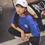 촬영문의 DM 오랜만에 집에서 뒹굴뒹굴 좀있다 설거지하고 드라이크리닝약 사야지 #쇼핑몰#룩북#写真 #우정사진 #우정촬영 #개인화보... 