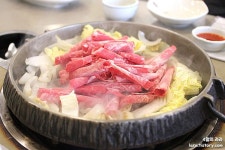 [분당맛집/스키야키맛집] 삼시세끼에 나온 박신혜 스키야키 전문점 화수목 | Desserts, Food, Icing