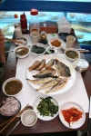 한국식 생선구이 : South Korea grilled fish | Korean food, Food, Table settings