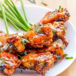 These Buffalo wings need no introduction! They are amazingly tasty and unbelievably easy at the sam… | Buffalo chicken wings... 