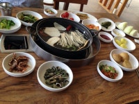 45374명이 방문하고 싶어하는 여수 맛집 경도회관의 평점은 4.4/5점 입니다. 경도회관을(를) 대표하는 키워드는 장어, 채식메뉴입니다. | 여수시