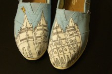 Oh my gosh, oh my gosh, oh my gosh!!! For the wedding? | Painted canvas shoes, Canvas shoes, Lds temples