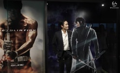 [이병헌] 특별한 관은 특별한 사람이 소개하는 법이지 : 네이버 포스트 | 사람, 엔터테인먼트