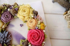 #하루가달고나 #케익 #떡케익 #주문제작 #떡카페 #망원동 #꽃케익  #flowercake #ricecake #decorating #cake #weddingcake... 