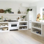 Pin by 배 성연 on 인테리어 | Concrete kitchen, All white kitchen, Home
