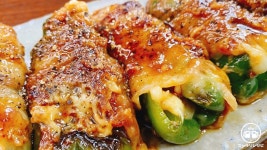 【巻いて焼くだけ】これがマジ驚くほどウマすぎる！焼き鳥屋の『ピーマンのやみつき豚チーズ巻き』低糖質／糖質制限／弁当／おつまみ... 