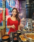 운동 후 마무리는 고기쥬🥰 #부천 에 고기 먹으러 옴💓 목살이랑 파김치랑 같이 먹으니 완전 맛있다.......😎 #먹는게남는거... 