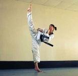 Taekwondo girl에 있는 Min Kim님의 핀 | 무술