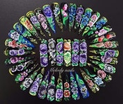 Pin by 손수미 on 네일 | One stroke nails, Nail designs, Christmas nail art