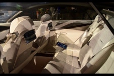 super car sedan에 있는 Hee Cheol Lee님의 핀