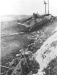SdKfz 251/1 and panzer grenadiers in action, Germany march 1945 | 전쟁