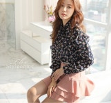 [루이스엔젤] 쁘띠플라워 쉬폰 러플블라우스 | Print chiffon, Ruffle blouse, Fashion