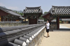 경남 김해에 위치한 가락국을 세운 김수로왕릉..지니는 김해김씨 며느리..20140518