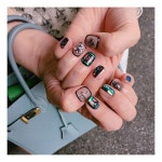 #20160716 #센언니네일 😎💅🏻 #반반유리네일#유리네일#시크네일 #크롬하츠네#nails#gelnails#glassnails #chromeheartsnails | 네일