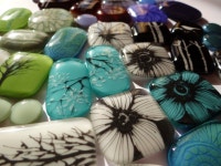 my latest, hand-painted creations in fused glass | 유리 공예