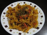 -국수 볶음 noodles에 있는 - -님의 핀 | 파스타, 국수
