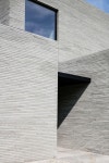 architecture에 있는 Sung.mj님의 핀 - 2020 | 외장 타일, 건물 리모델링, 모던 건축