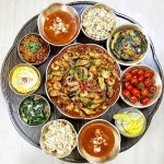Instagram의 악질여사네집밥&술안주💘홈쿡,반찬,한식koreanfood님: “곱창구이 먹으려다가~ 전골이 땡겨서😁 낙곱새 만들었는데~😄 낙지가... 