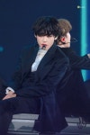 Pin oleh 태곡♥ di TAEHYUNG di 2020