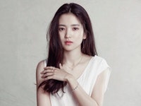 김태리 가네시 쥬얼리 화보 | 헤어스타일, 연예인, 여성