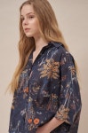 주탑얼드칼라프린팅 | 프린팅 오픈 칼라 셔츠 | Shirts | Top | WOMEN | HANDSOME | 더한섬닷컴